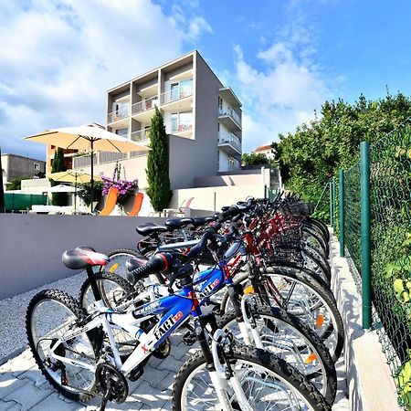 Bretia Apartments Sutivan Ngoại thất bức ảnh