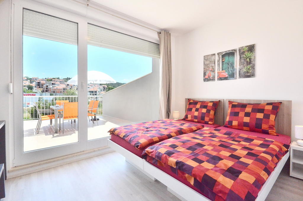 Bretia Apartments Sutivan Phòng bức ảnh