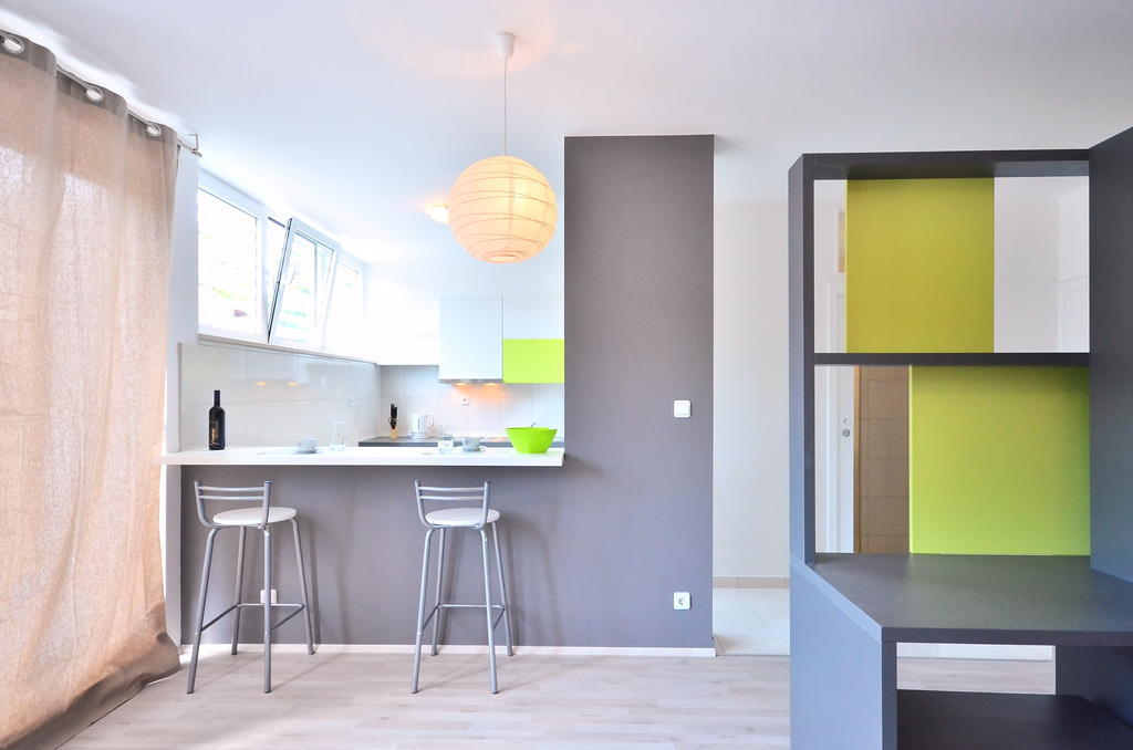 Bretia Apartments Sutivan Phòng bức ảnh